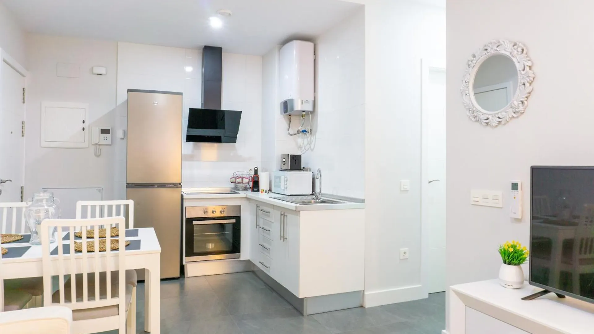 Sunset View Retreat Apartment Fuengirola